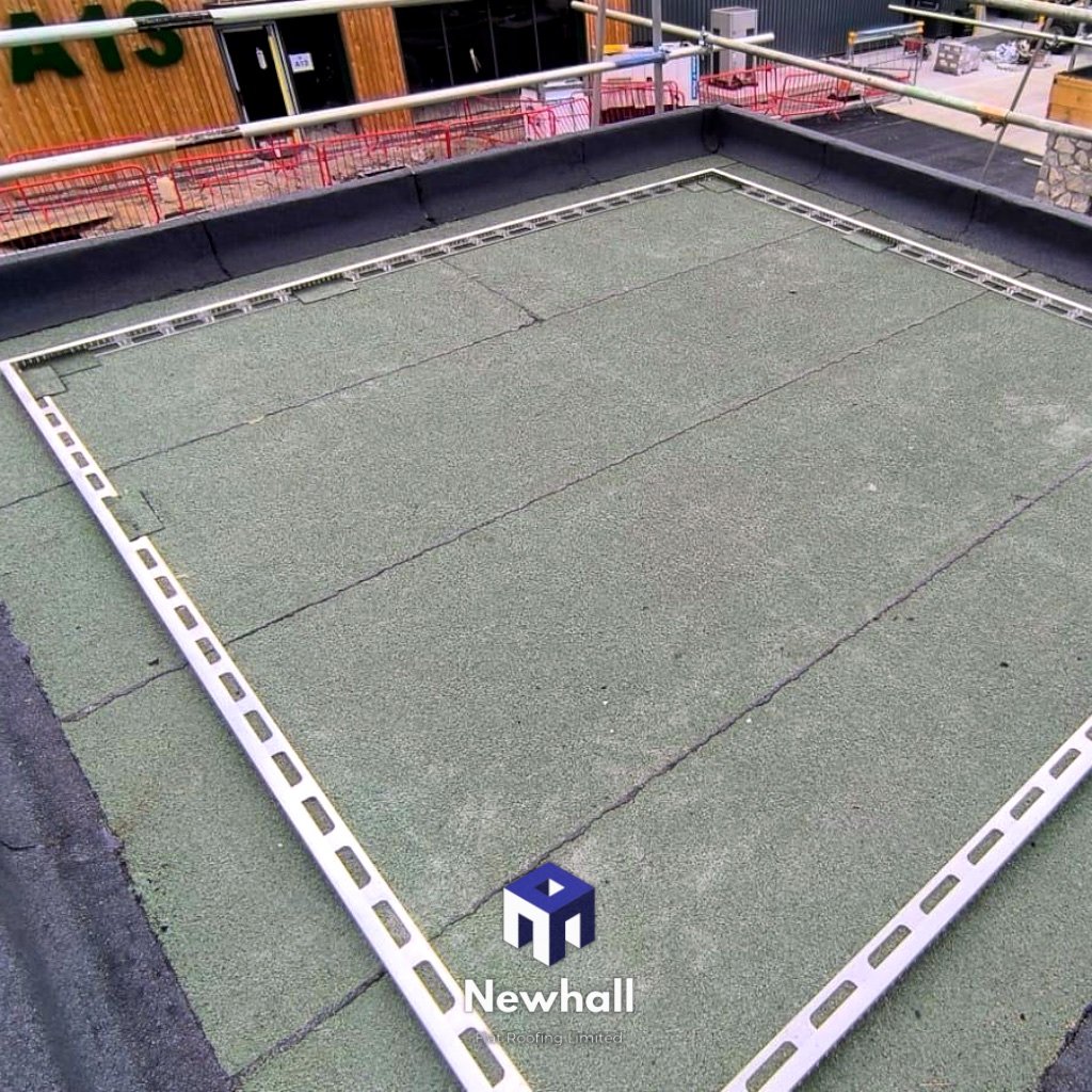 UK flat roof contractor green project